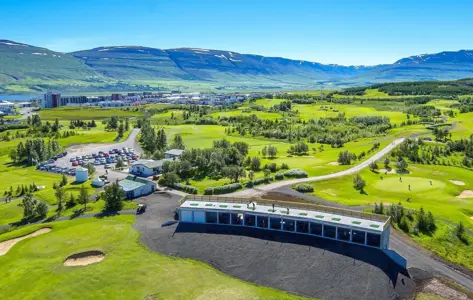 Akureyri 1657361120 Klappir Ad Framan